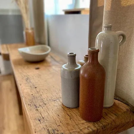Petite Maison Rustique Pleine De Caractere