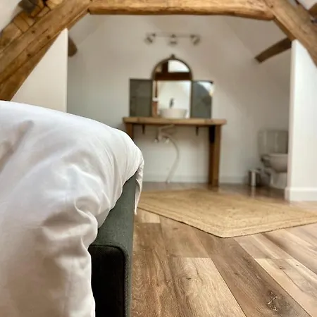 Petite Maison Rustique Pleine De Caractere * Pont-sur-Seine