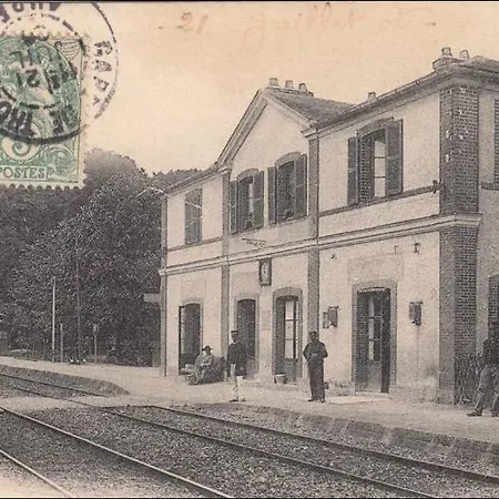 Petite Maison Rustique Pleine De Caractere * Pont-sur-Seine